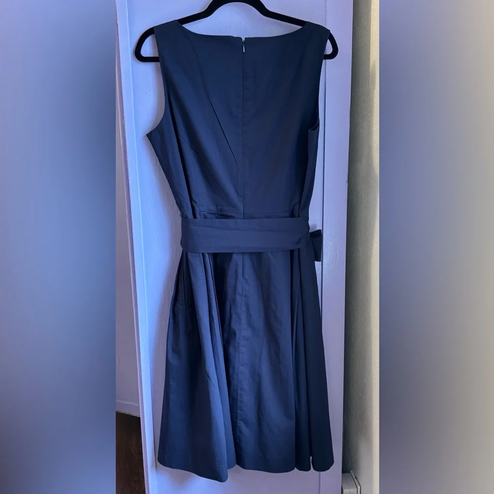 LL BEAN signature Navy blue boat neck Sleeveless Dress pockets sash New NWOT - Picture 3 of 14